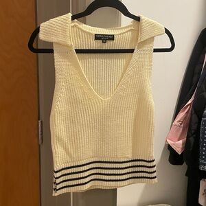 CENTRAL PARK WEST CROPPED KNIT TANK WITH V-NECK COLLAR